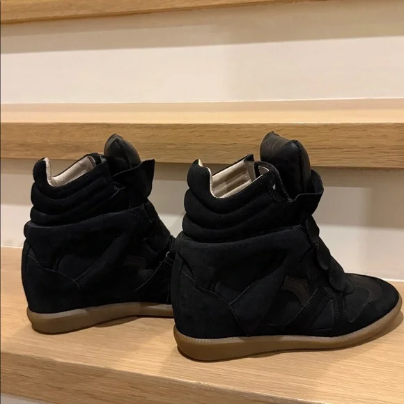 Isabel Marant Black High-Top Sneakers with Velcro Straps - Picture 4 of 4